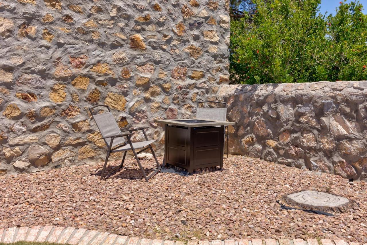Home With Mountain View/Pool/Tub El Paso Exterior photo
